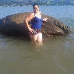 Esposa crente godrinha