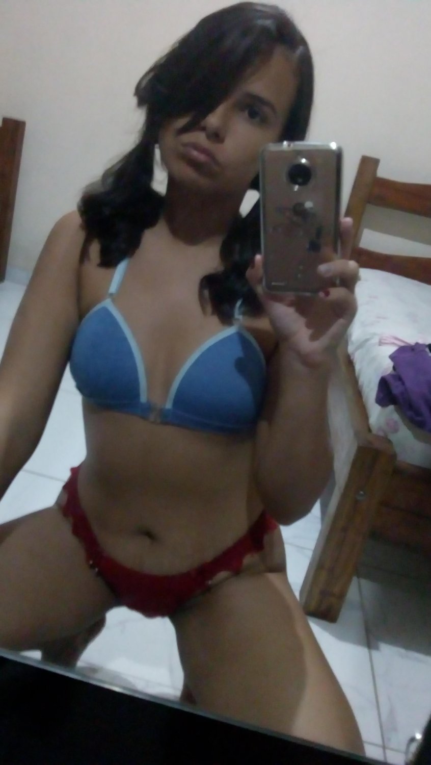 Ana morena sensualizando #vK3aAIrA