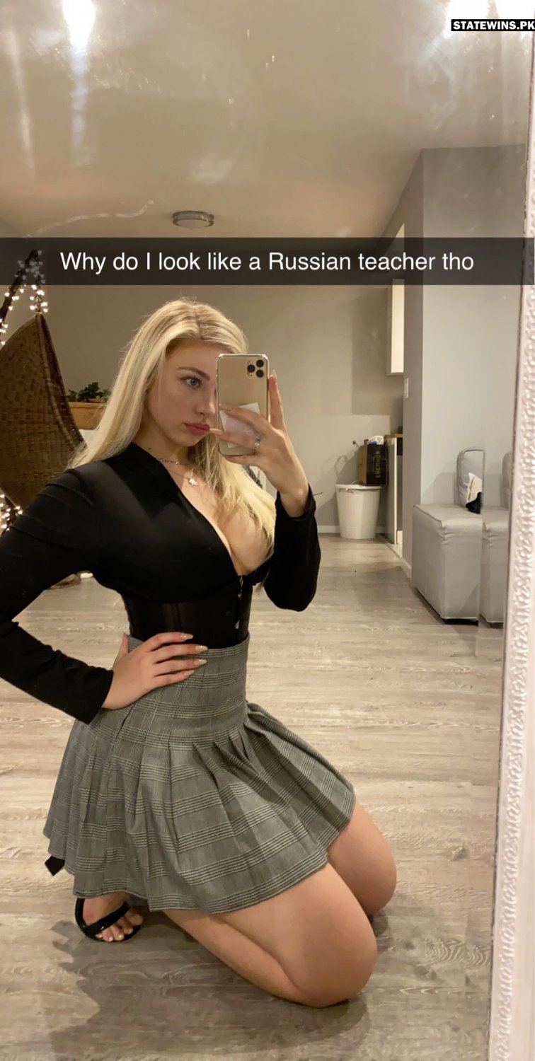 Clubhouse blonde bombshell Amber S #VLiQiKY9
