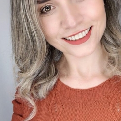 Esposa molhada 👀de farol aceso
