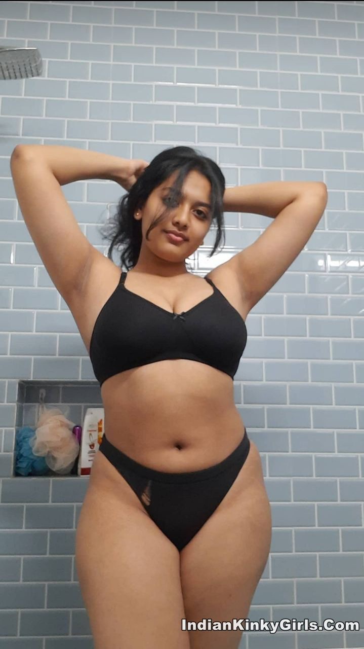Desi Indian girls wearing bra and panty #VRX0NdgF
