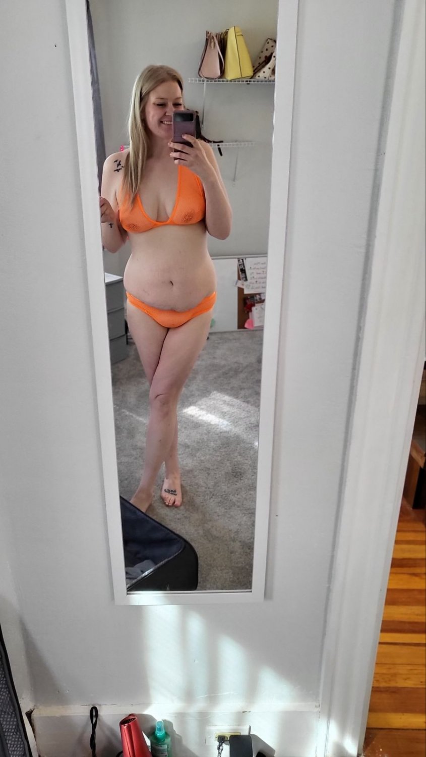Wife With Perky Pierced Tits #vUNcDZX6