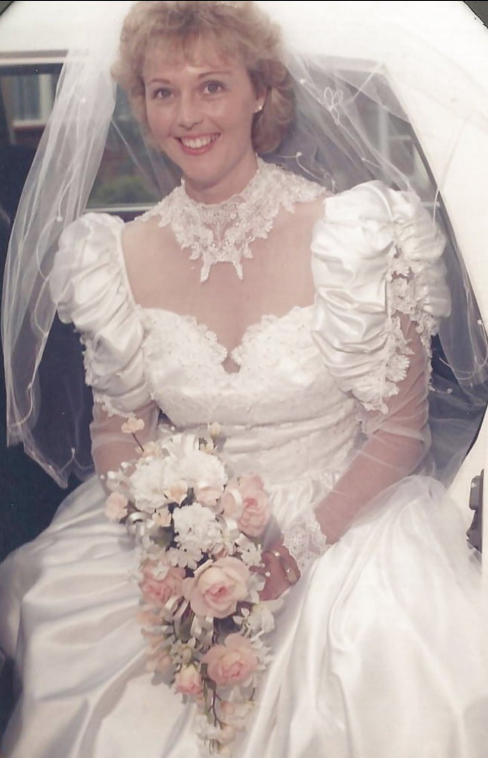 Gillian #w31RQa4G