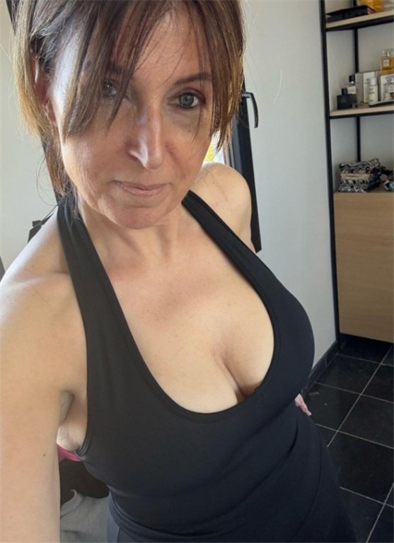 Belgian mature slut Sabine #W8LcsFJx