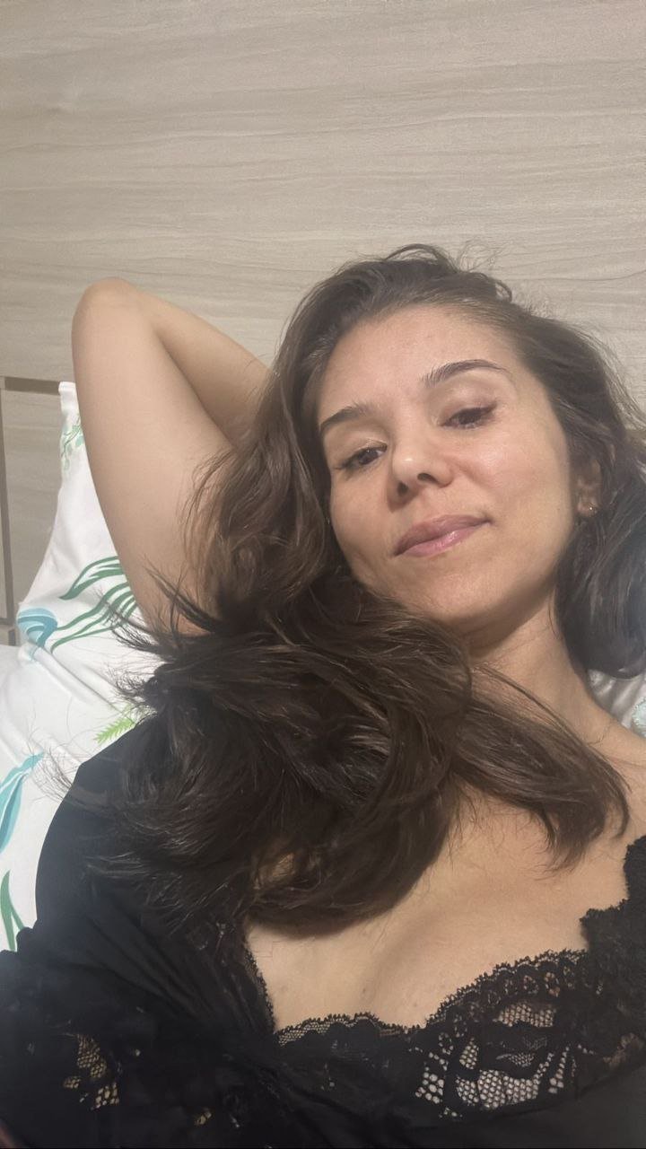 Latina MILF with fat ass #wAdspChn