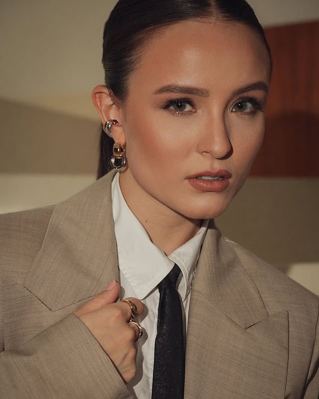 Novas perfeitas fotos de Larissa...Larissa Manoela maravilhosa !!! #WaYrlo3P