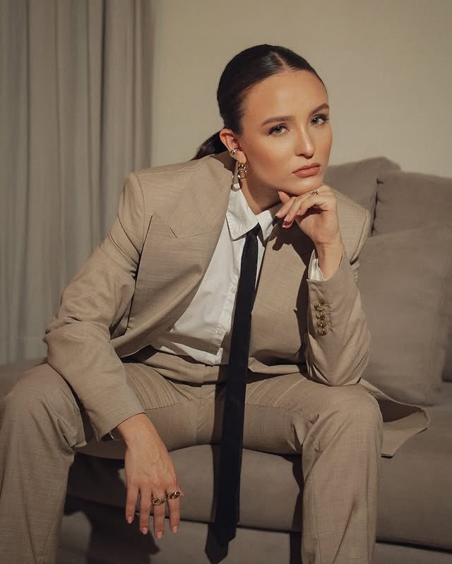 Novas perfeitas fotos de Larissa...Larissa Manoela maravilhosa !!! #WeKE5bx6