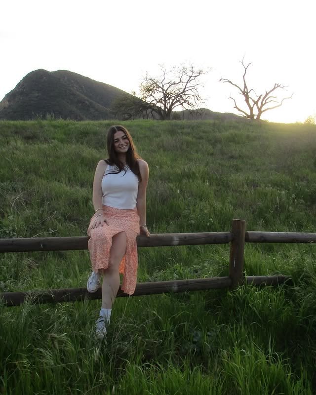 Sexy busty college teen Sidney #wrCQJh5V