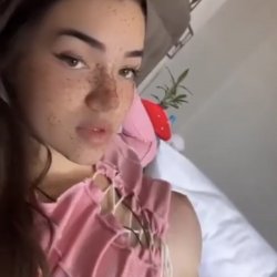 Magrinha tarada por sexo
