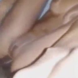 novinha gemendo gostoso alto