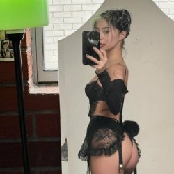 Pretty ABG Emo Asian Petite whore Showing Perfect Body on Snap Leak