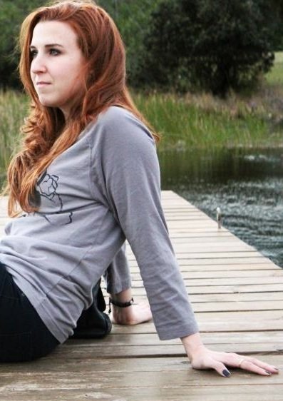 Sexy Erin21, ginger loves giving head and swallows while Fiancé is away. #x16pgxl9