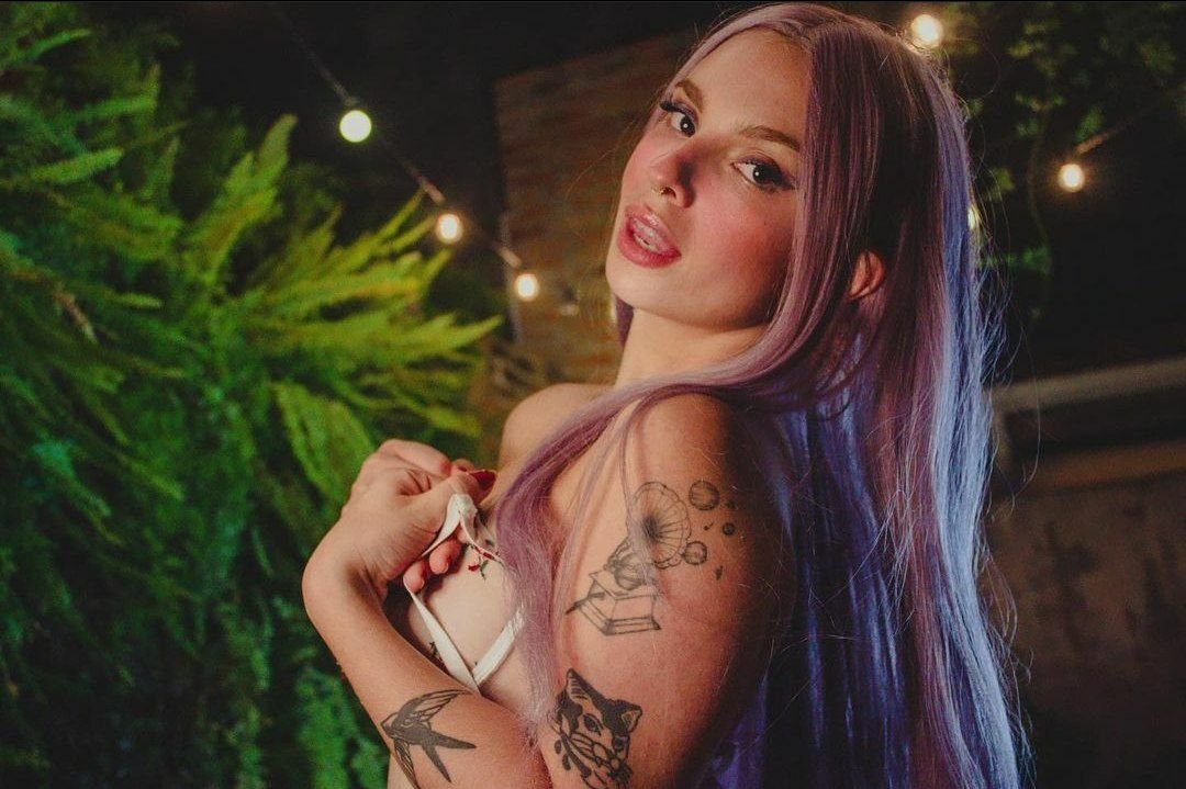 x691apom Amber ford - Gotica Rabuda #X691ApOM