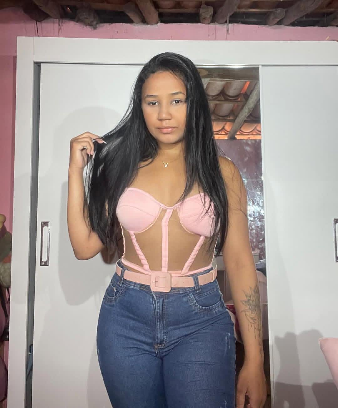 Morena peituda 🤤 gostosa 💦 #XbcDhWB2