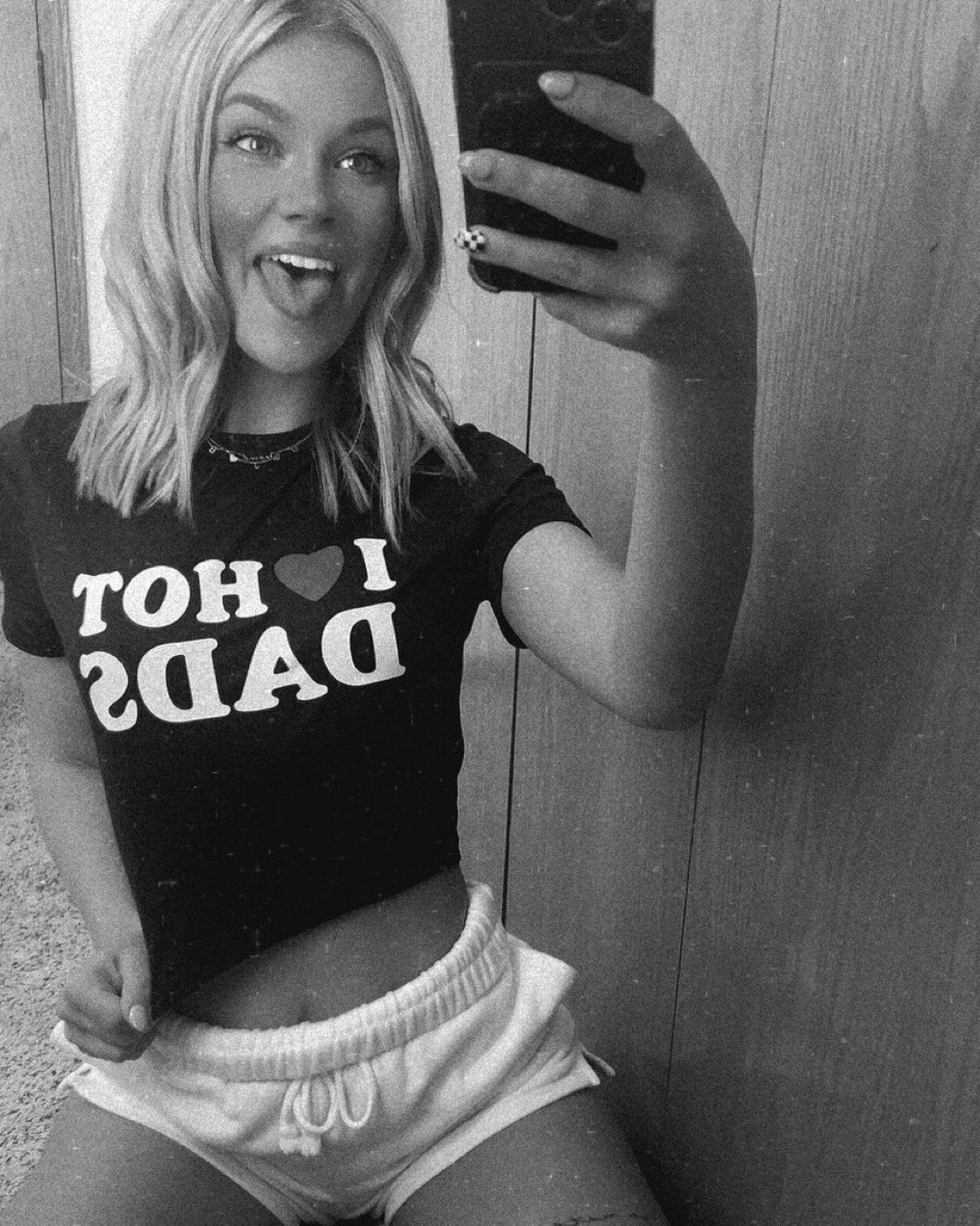 prefer her brunette or blonde #xbvWtiGc