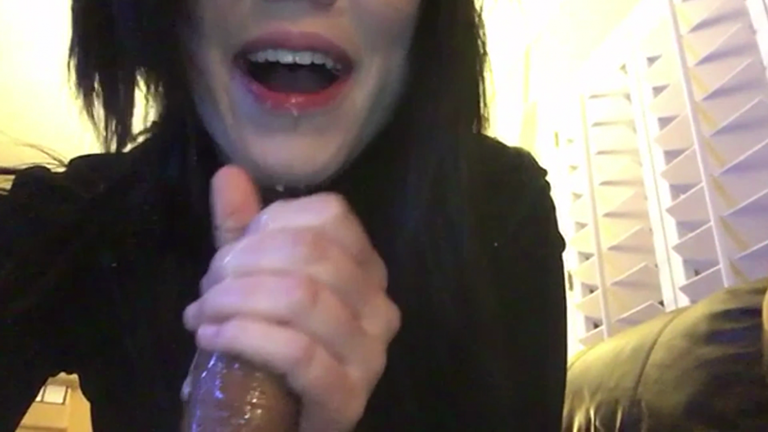 Guy Cums in Babes Mouth without Warning #xQFFvvUk
