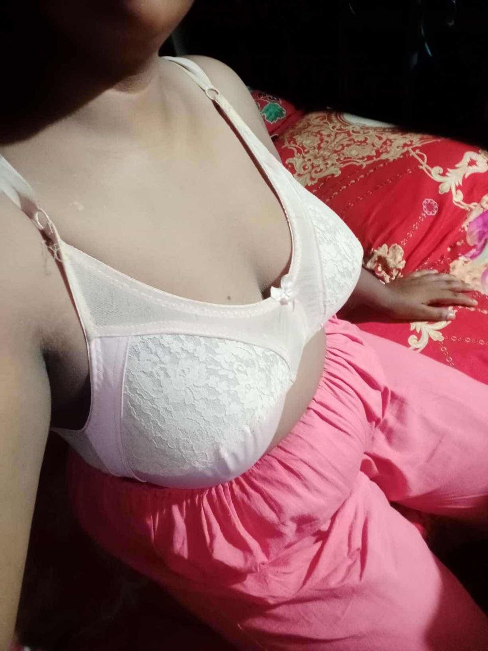 Indianbitch get cum in mouth #xWnAd48m