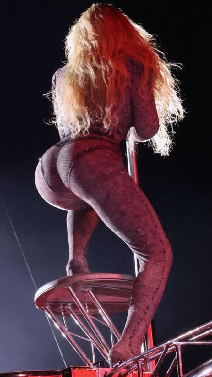 Beyonce #YCzuBdOA