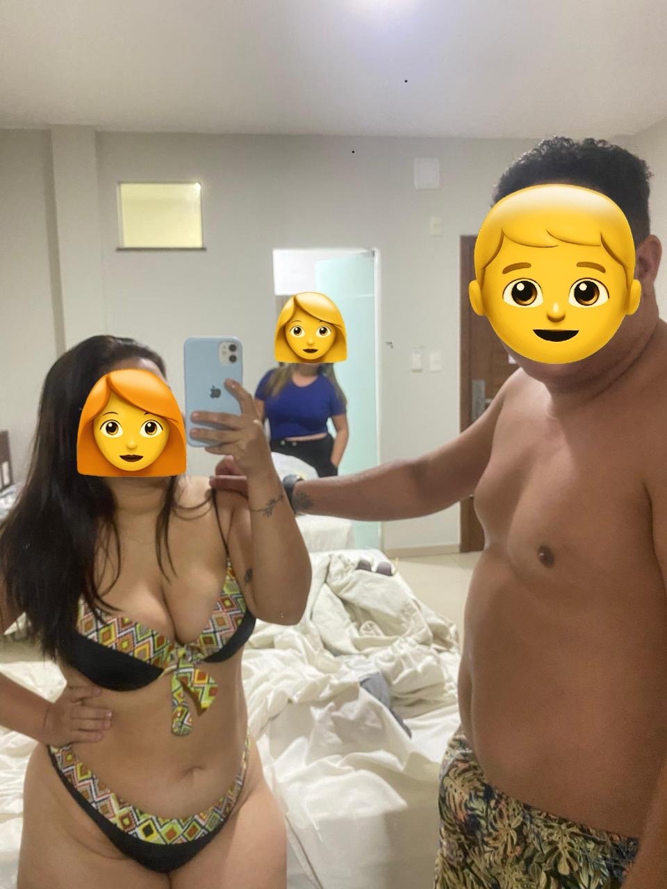Esposa e amiga mamando no Hotel #yeVxJH6Z