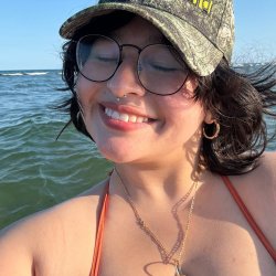 Sexy busty latina teen Kayla