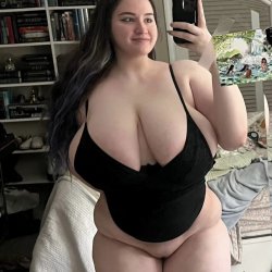 lovelysqu1rrel33 huge tits bbw
