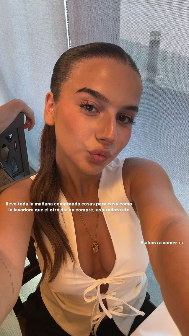 Lucia Correa #YRmgjfus