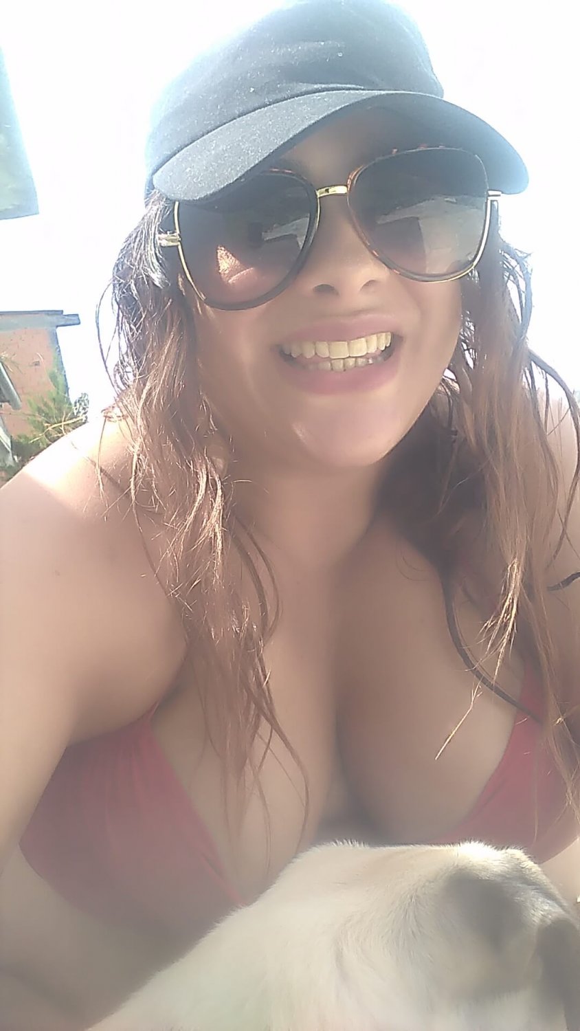 Vanessa milf mostrando os peitos #yTskHfmu