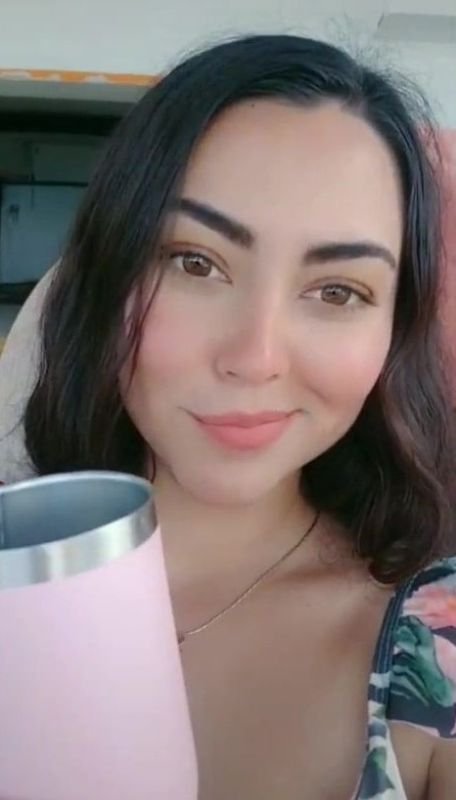 Lupita mexica caliente #YvnEippT