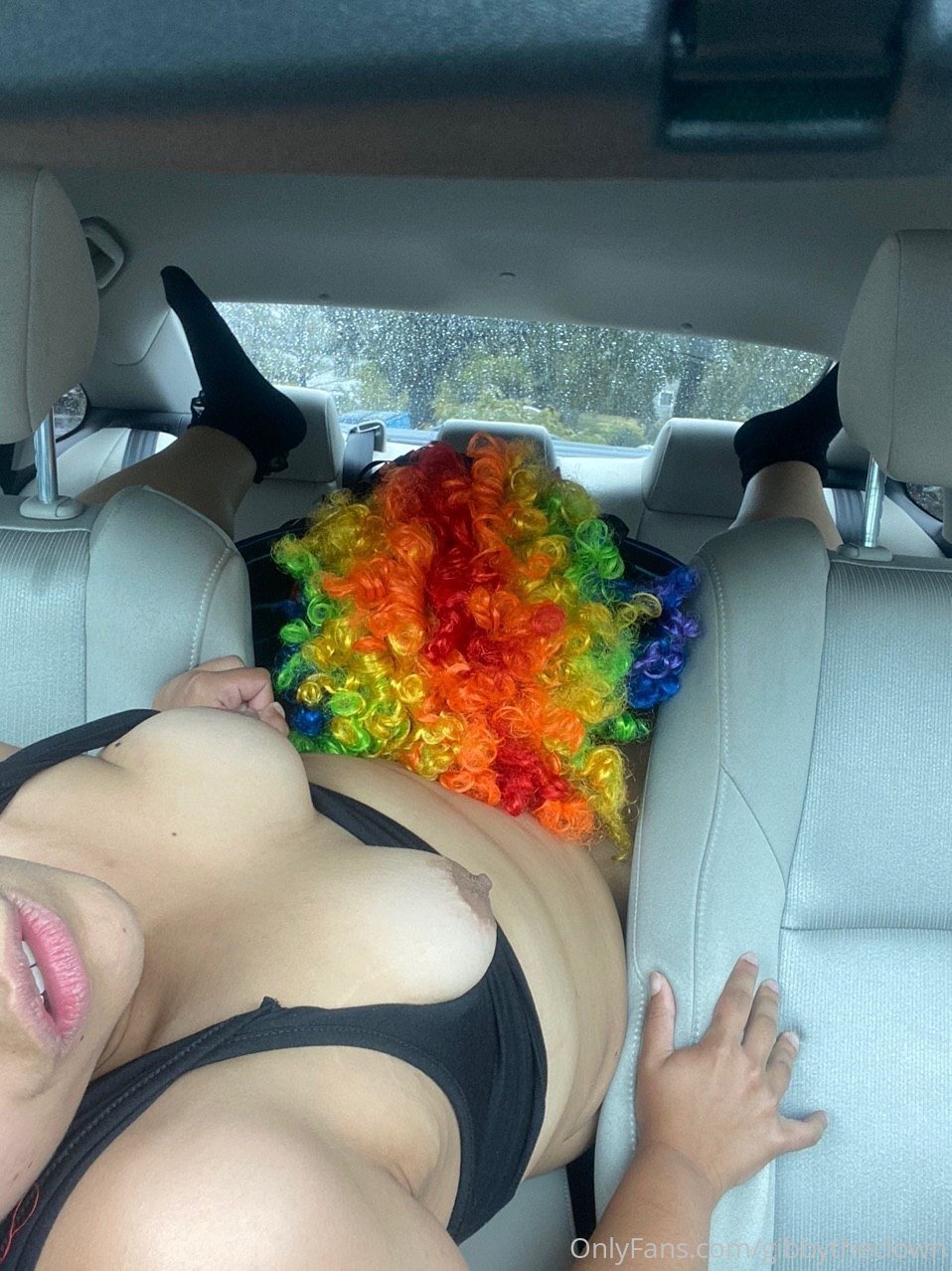 MILF paying the clown #YWjvdaph