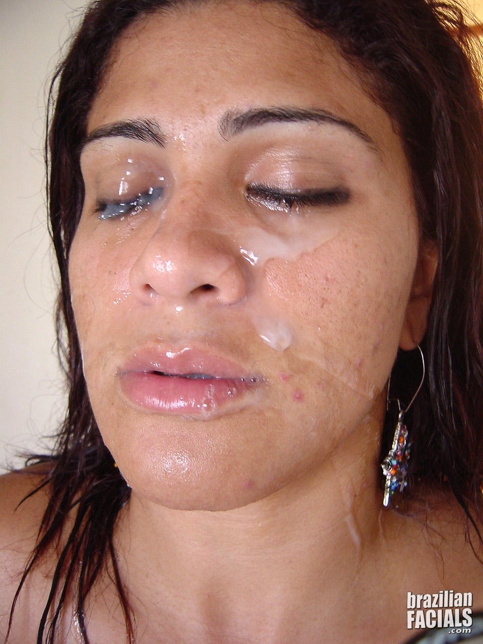 Thais - Brazilian Facials #ywSP1Fhc