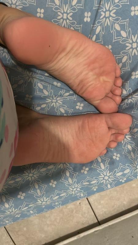 erome user's gf feet and soles #yyCvRZs0