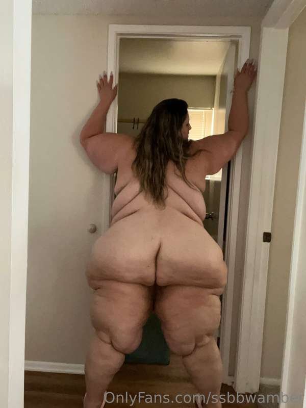 Funny Shaped SSBBW #YYEieNmJ
