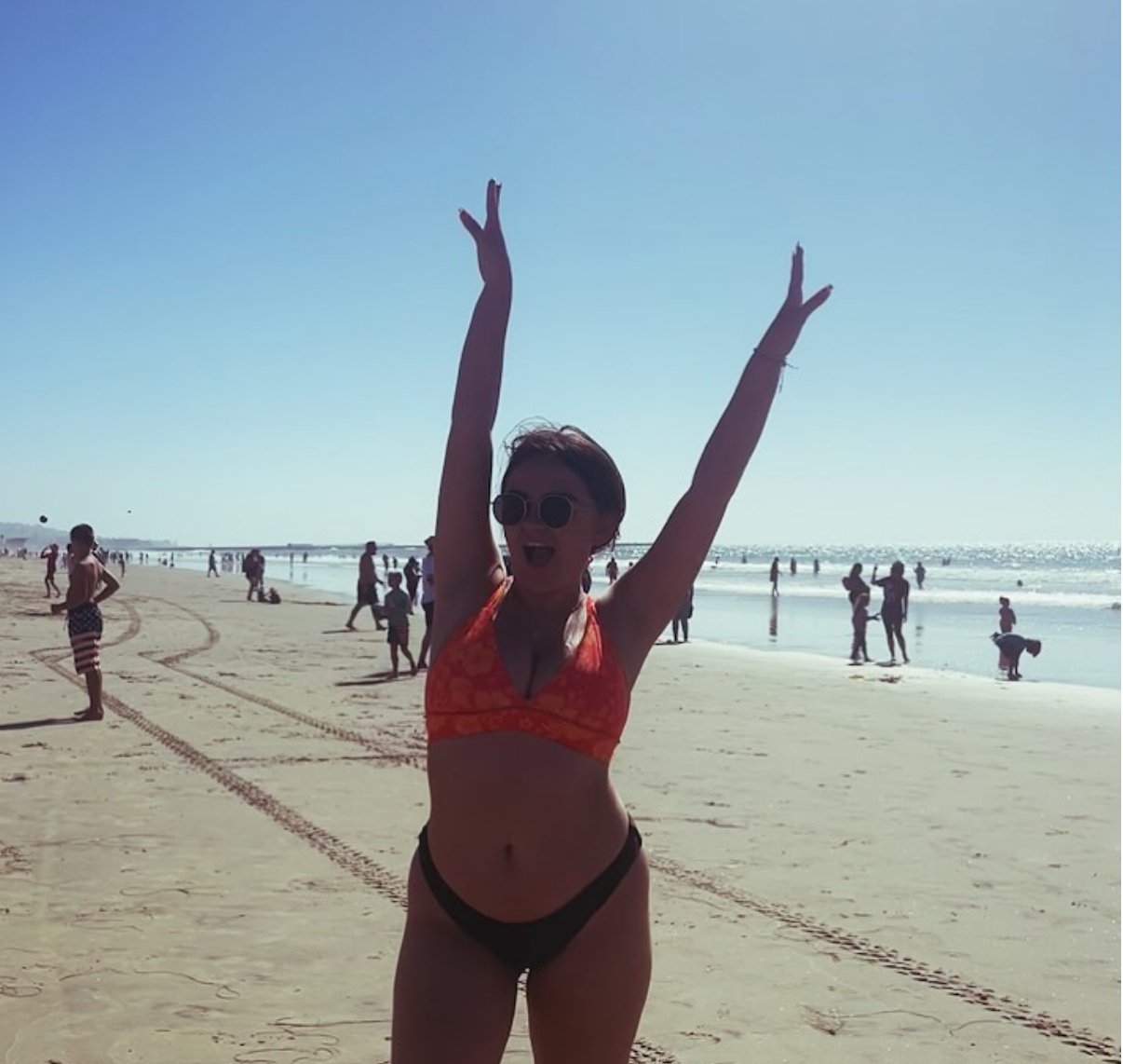 UCSD chick with big tits #Z00zMLDU