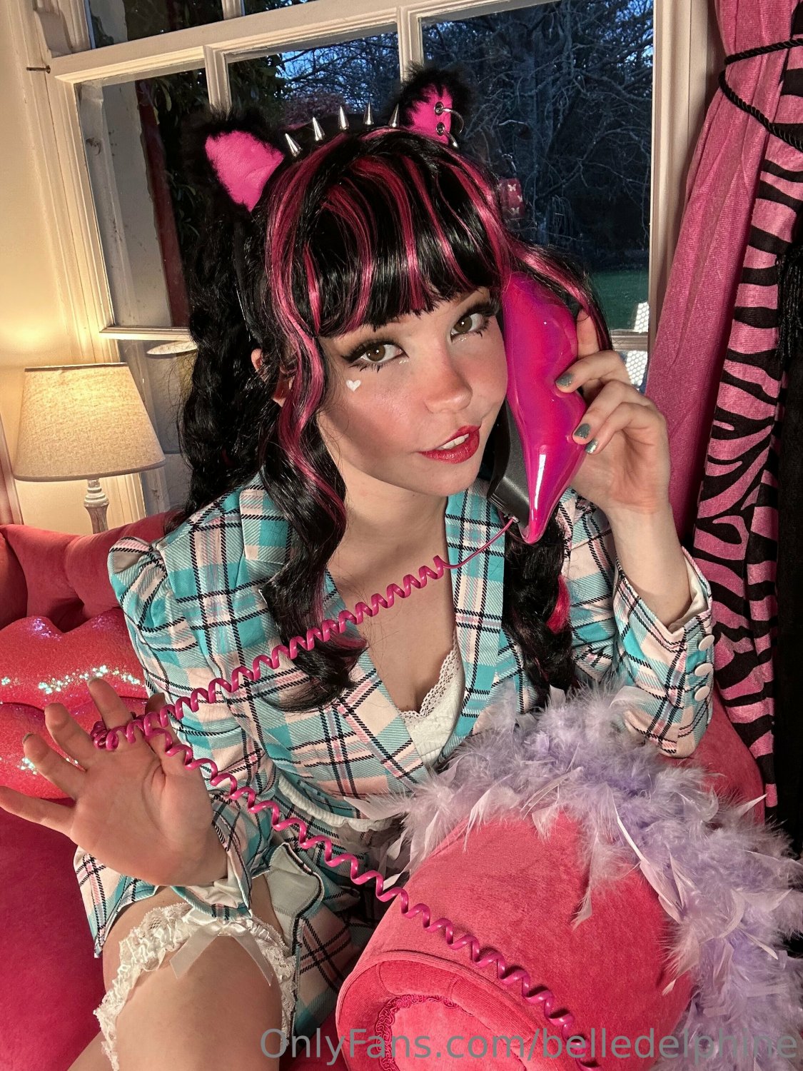 Belle Delphine March Set 5 #z2pHnEgK