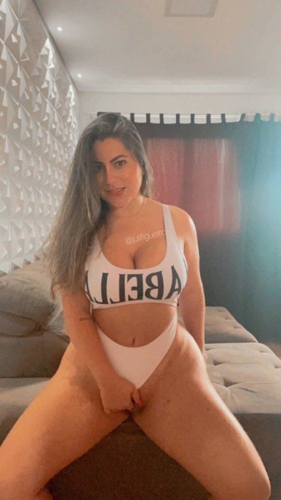 Juli Figueiro #Z9dzzKOD