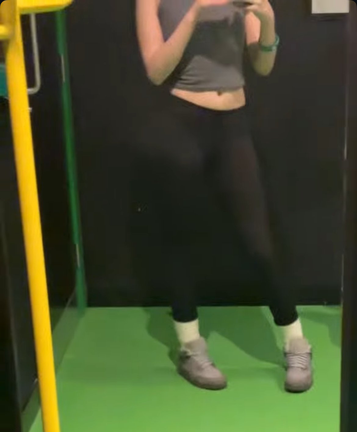 zgttetgc Sexy teen shaking ass on TikTok #ZgTTeTgC