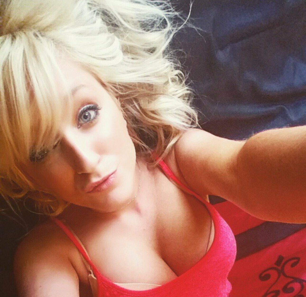 Love jerking to her #ZHI6rKu8