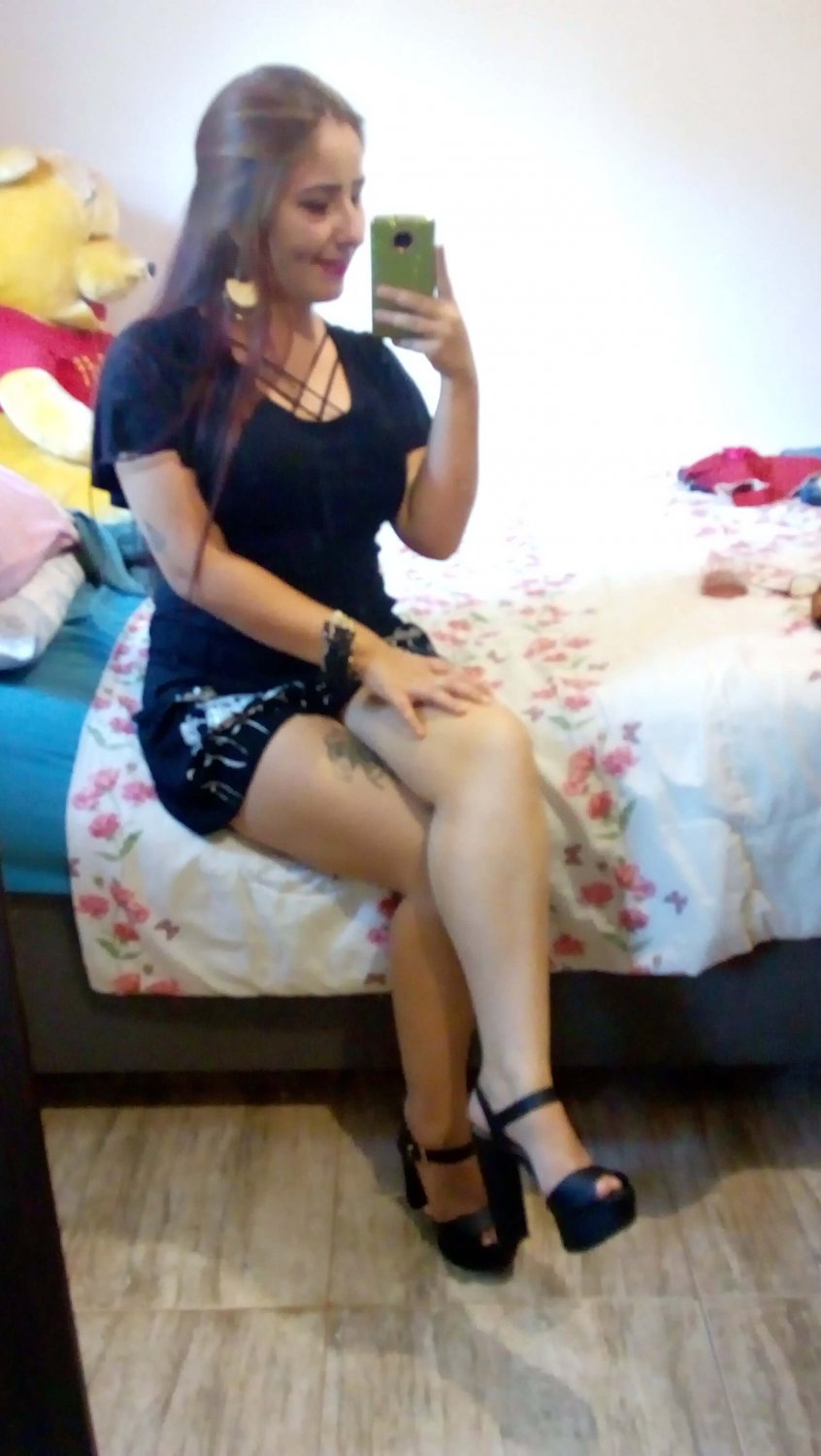 Ruiva paulista mostrando os peitos #zLUcWo3m