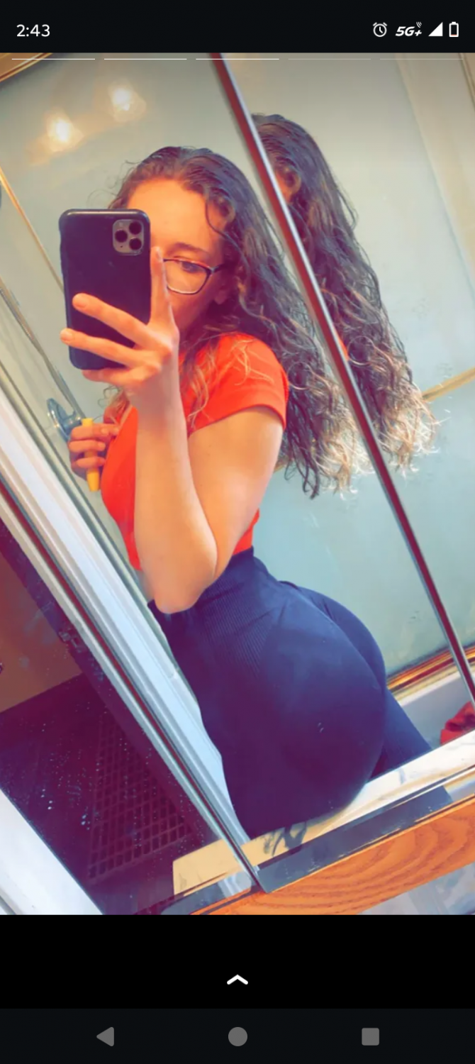 Snapchat Slut. Name in pics #ZP8gzPtM