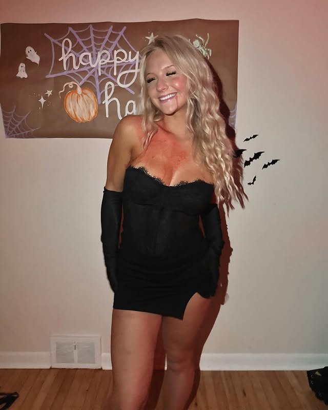 Sexy snowbunny college teen Tristin #zPWR0Zfv