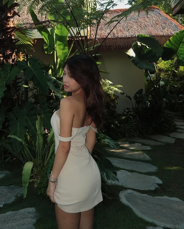 Sexy petite ABG teen Gina #Zq2RHhdh