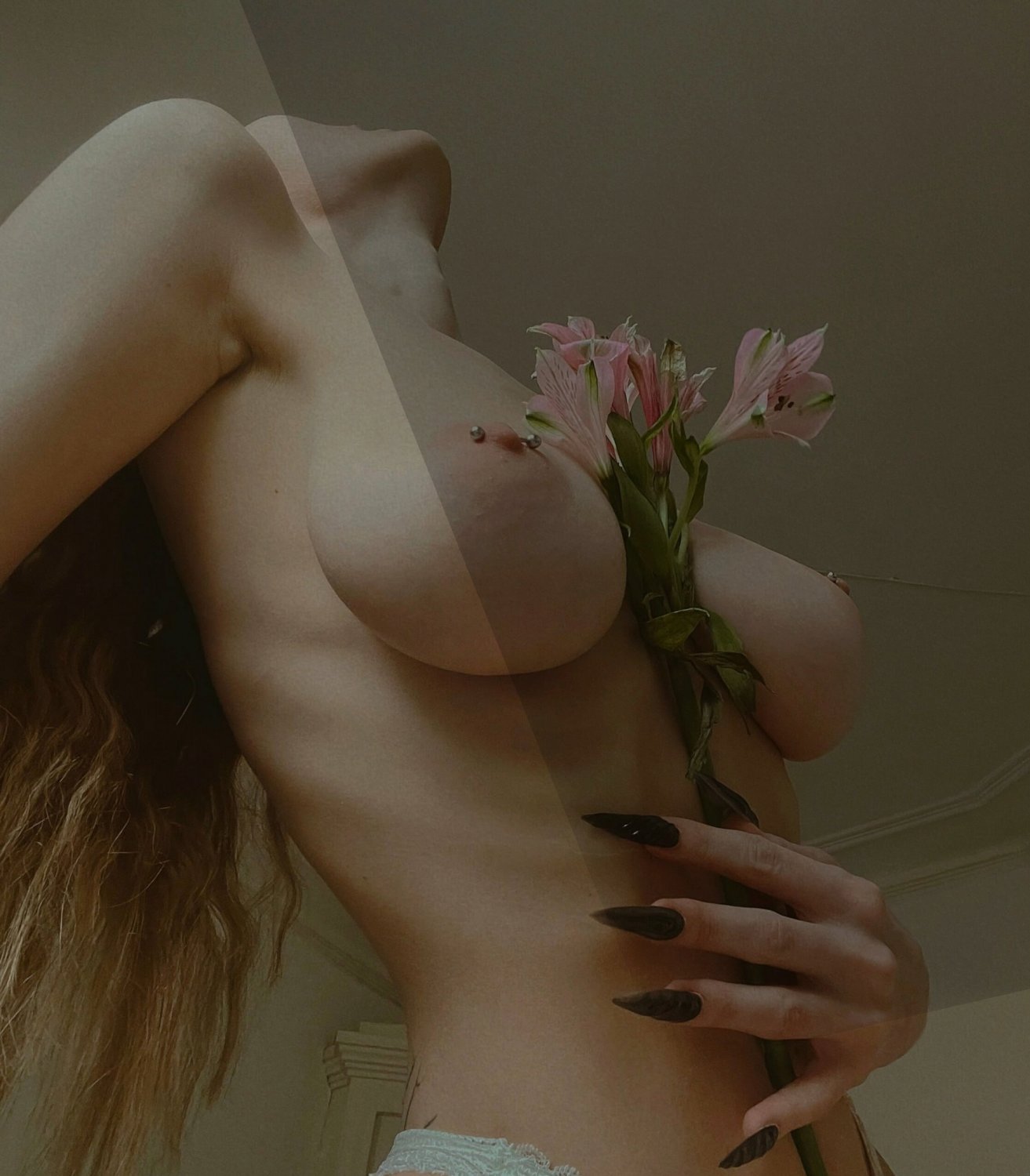 Adore every inch of me. #zqPkuNGe