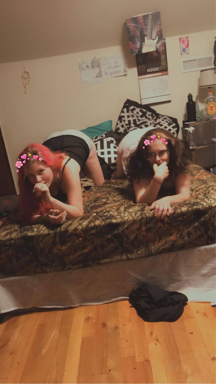 Chubby Slut & Friend #Zr3NEthw