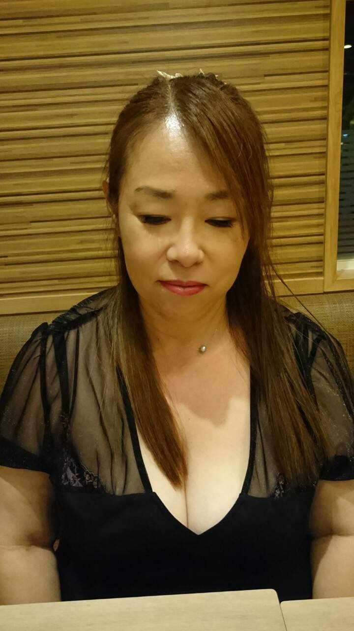 豊満不倫妻ゆかり #ZVz5lrjo
