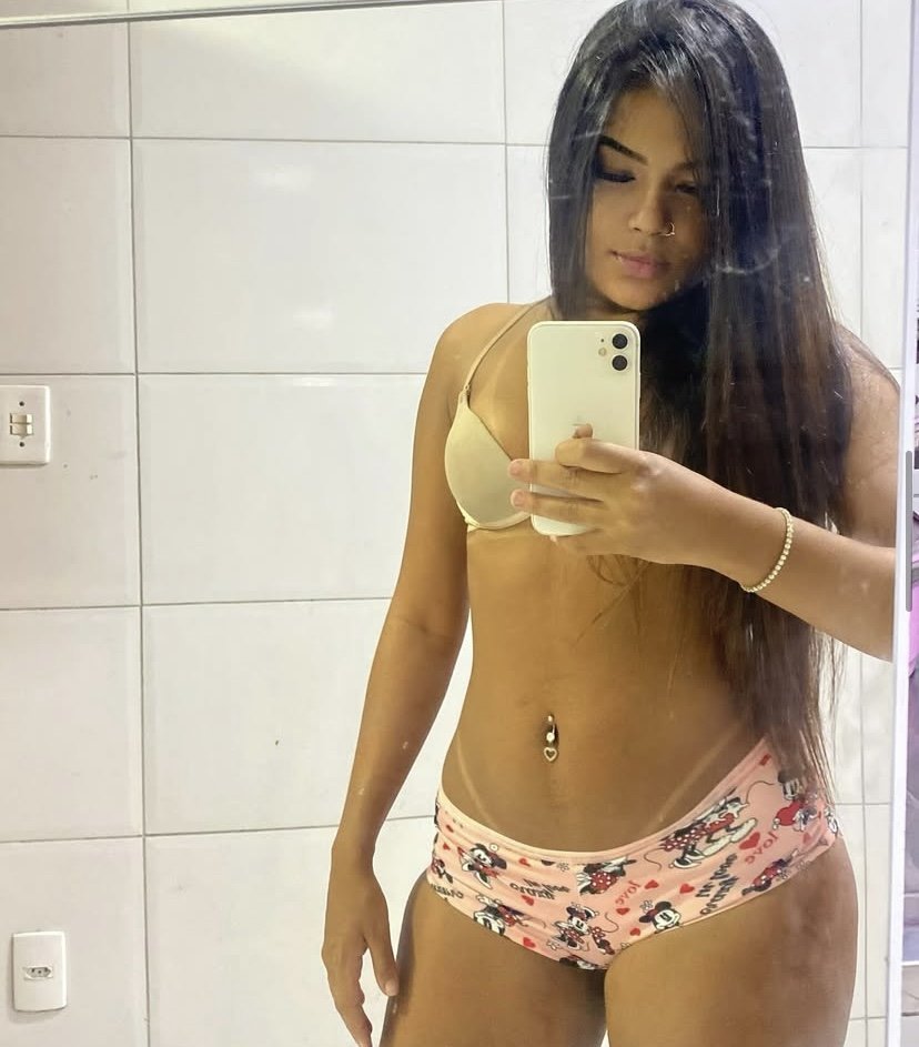 # MORENA RABUDA #0F4GTJM9