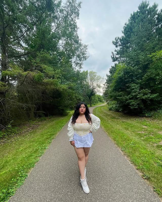 0llhofoj Sexy BBW busty ABG teen Kay #0LlhOfOj