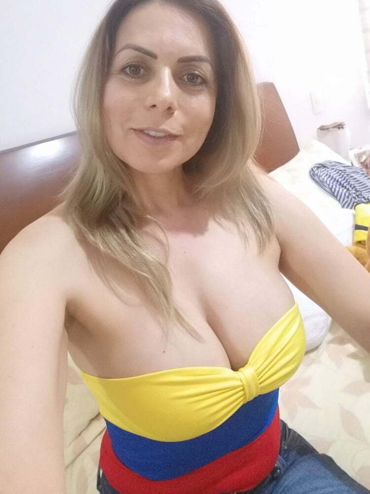 Coroa gostosa #0QYWOE4h