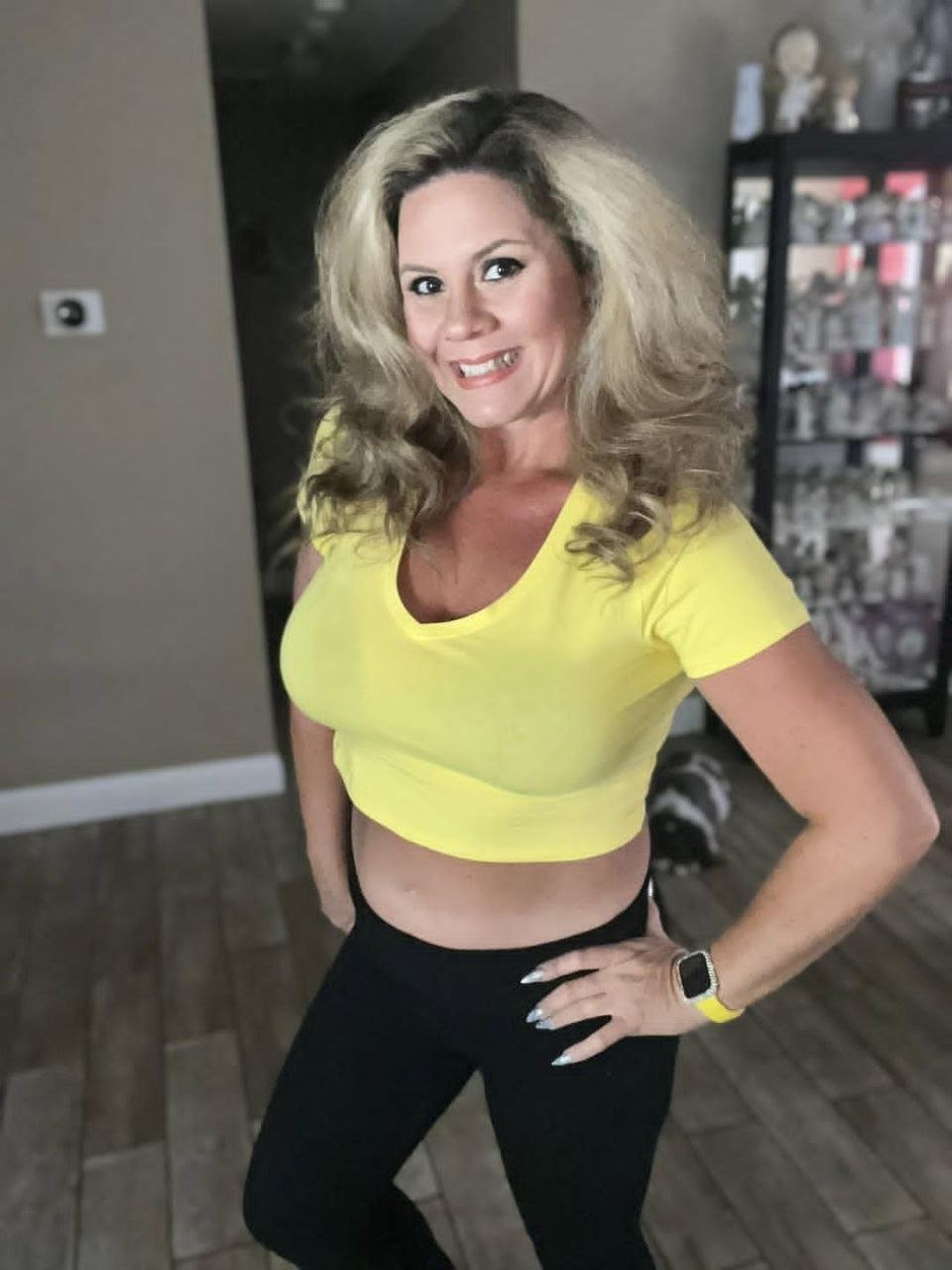 HotWife #1jI0V4AV