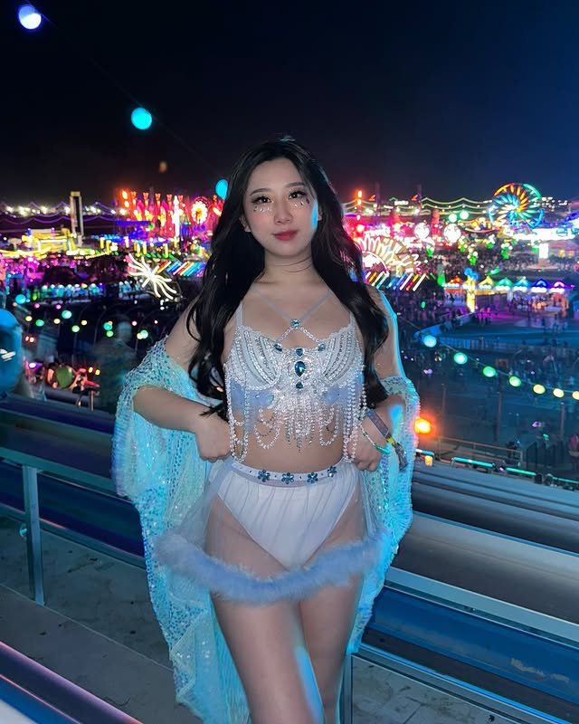 2laaetqw Sexy petite ABG teen Ivy #2laAetQW
