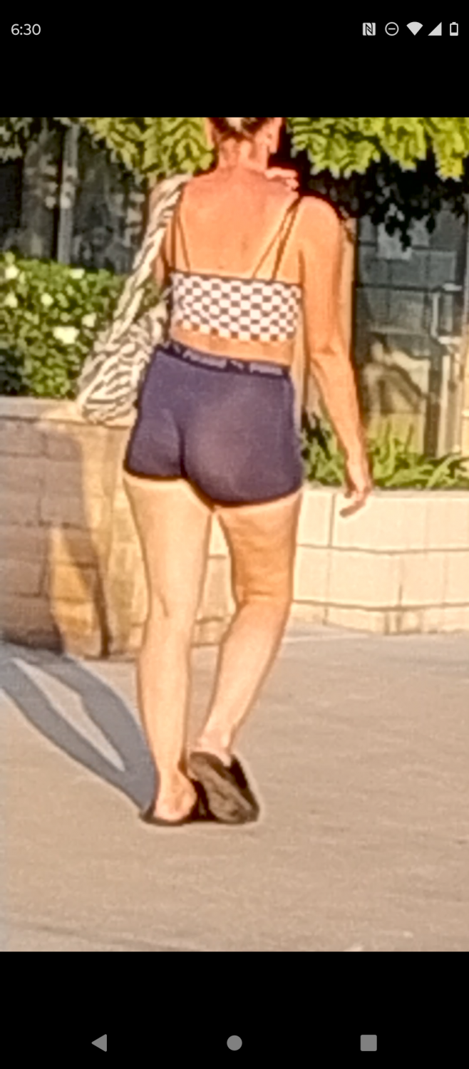 slutty girl walks around and shows off her beautiful ass. u know she wanted it to be seen and even p #2TrRbDAQ